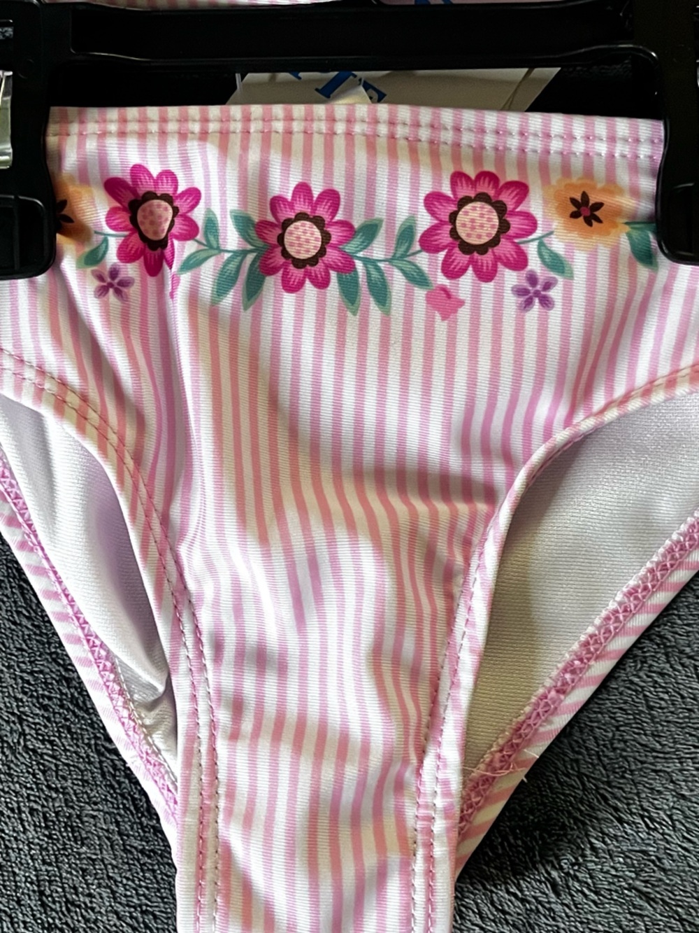 Girls Disney Minnie Pink Bikini 2 Pc Swimsuit ~ Puff Sleeve Size 2T - Picture 7 of 7